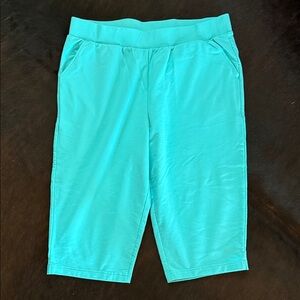 Croft & Barrow Women's Teal Bermuda Shorts